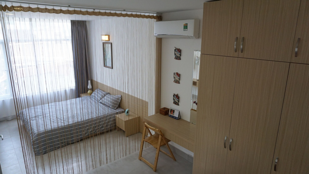 Ken's Home, Quận 1