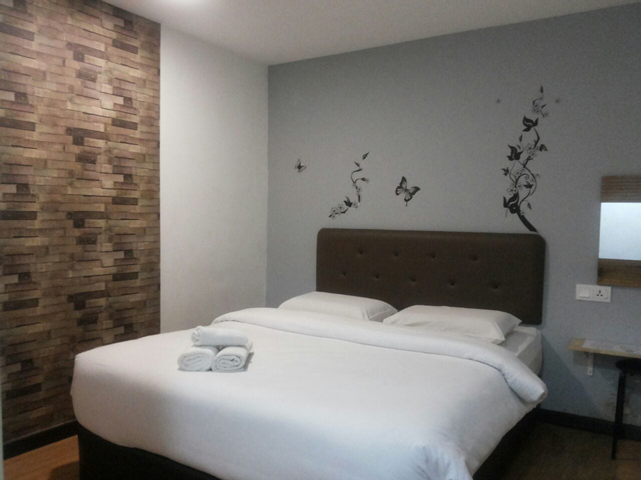 Hotel Viva, Klang
