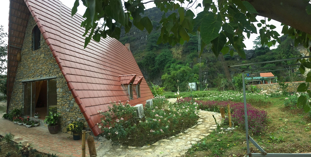 Trang An Secret Garden, Hoa Lư