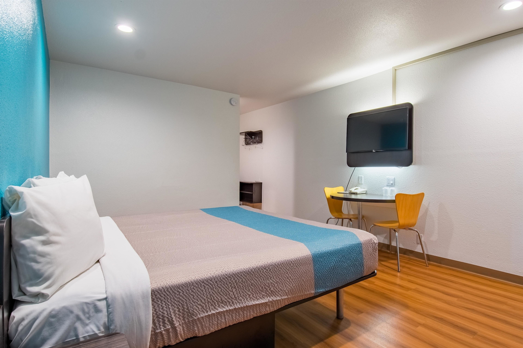 Motel 6 San Bernardino, CA - Downtown, San Bernardino