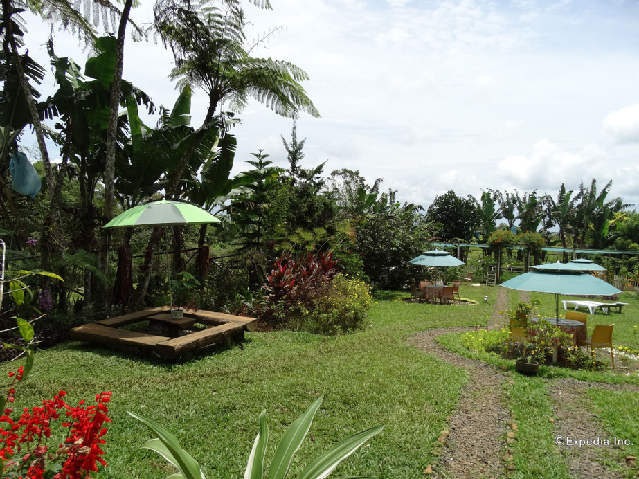 Eden Meadows Vacation Home, Davao City