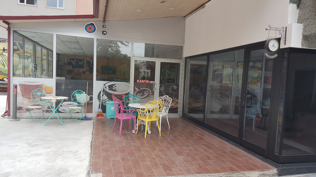 Kule Apart, Merkez