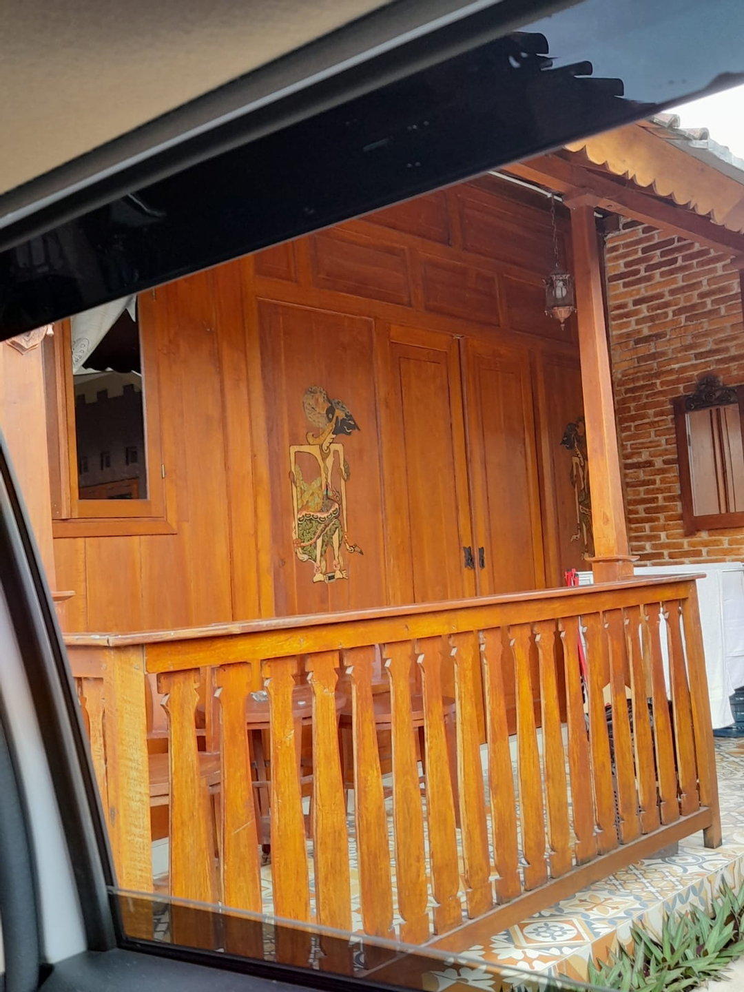 userImage-16
