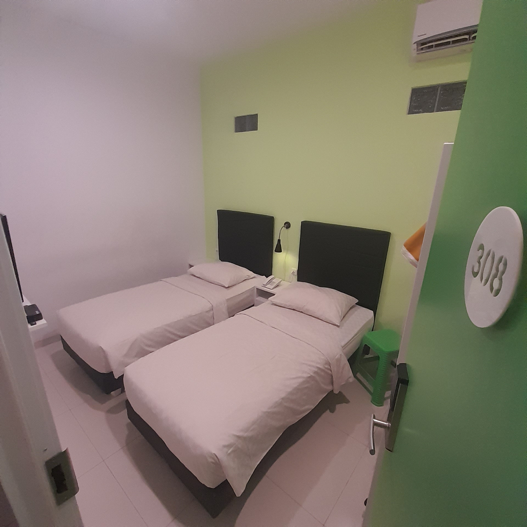 userImage-16