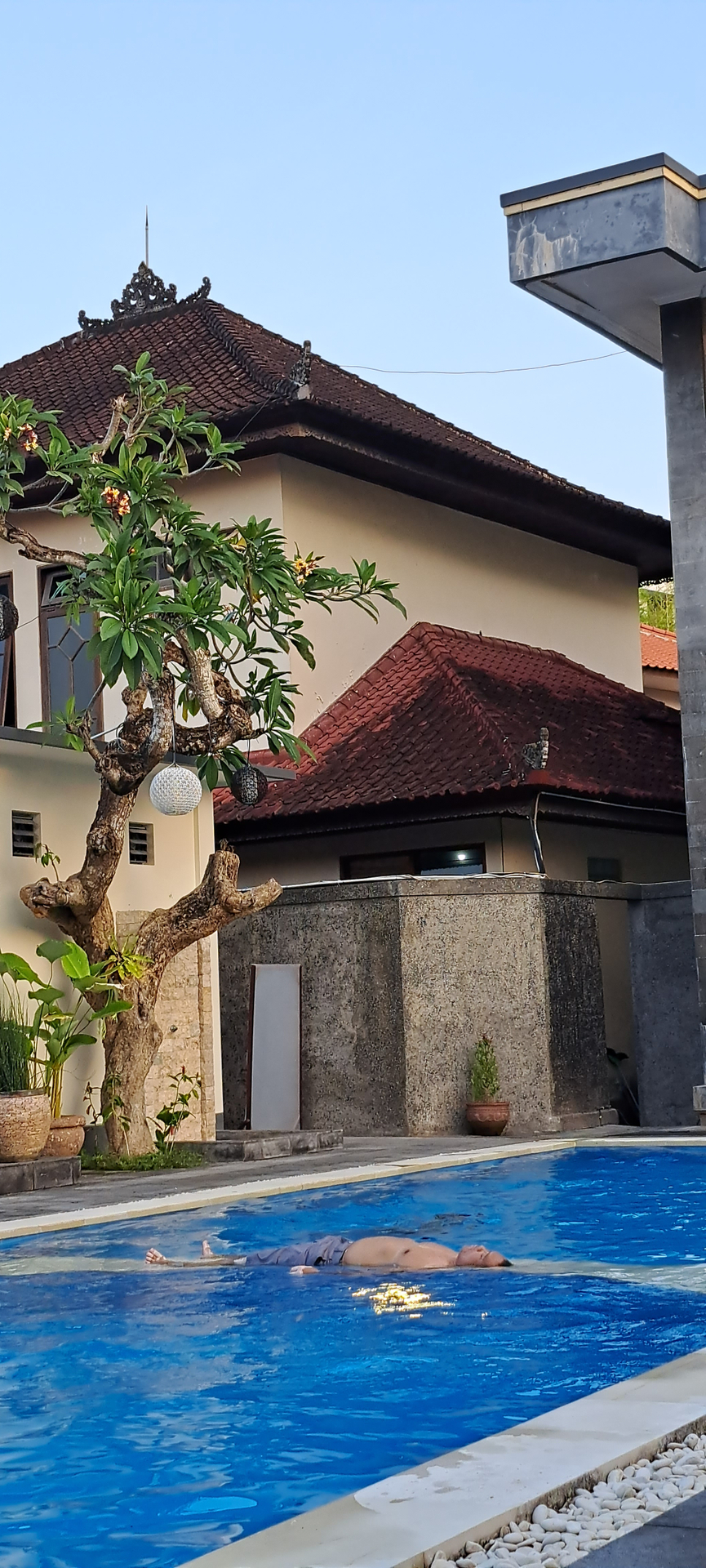 userImage-16