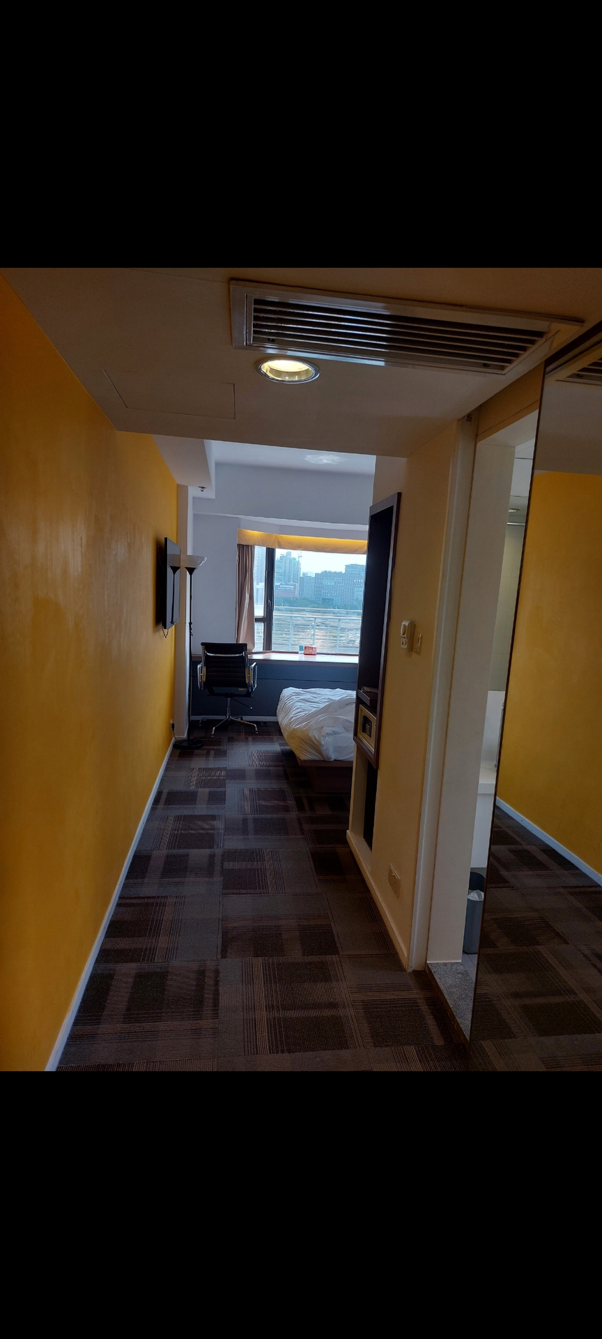 userImage-17