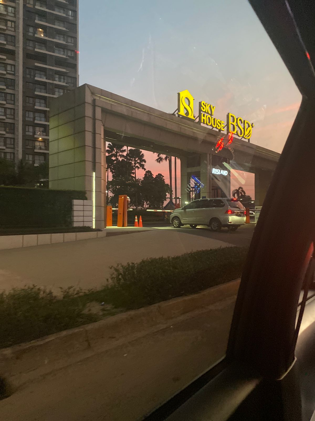 userImage-7