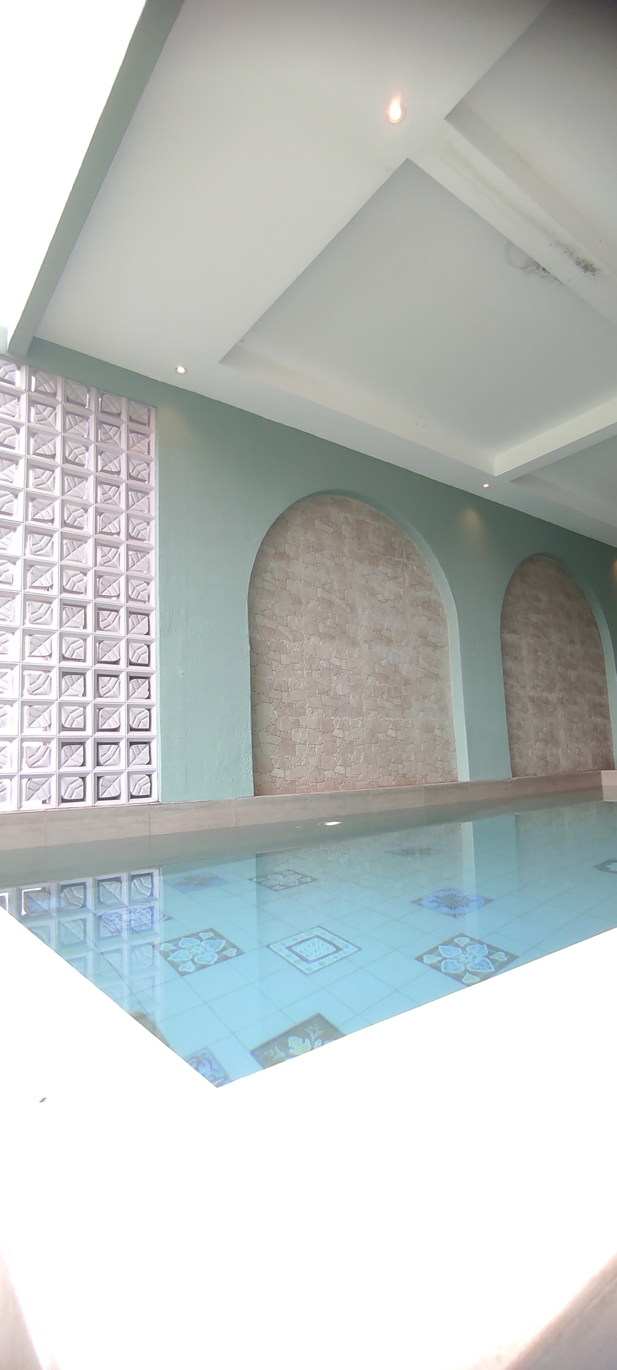 userImage-3