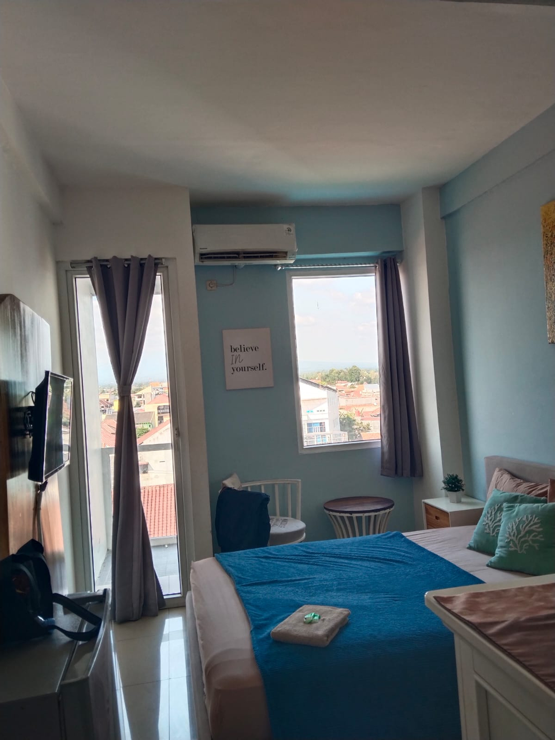 userImage-12