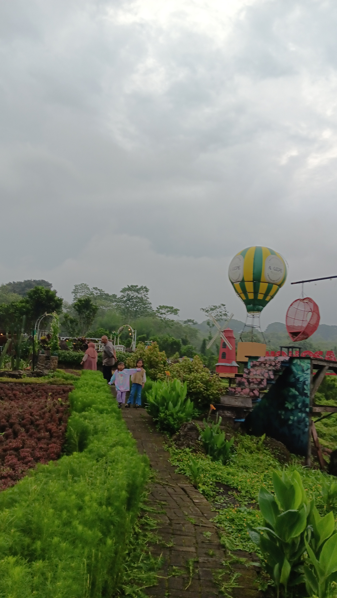 userImage-17