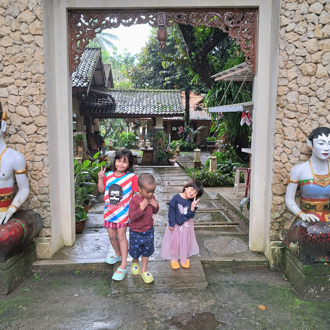 userImage-12