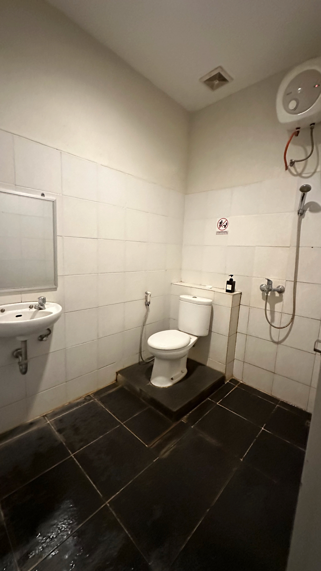 userImage-16