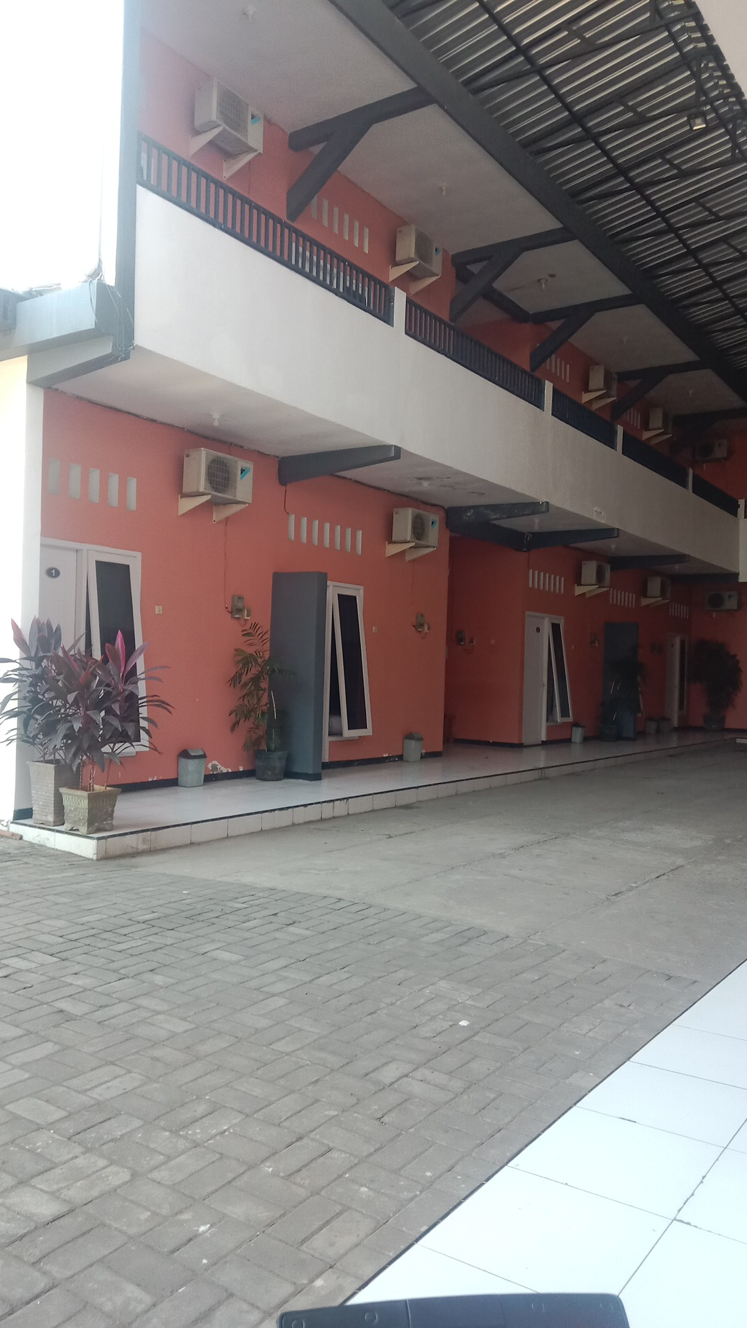 userImage-13