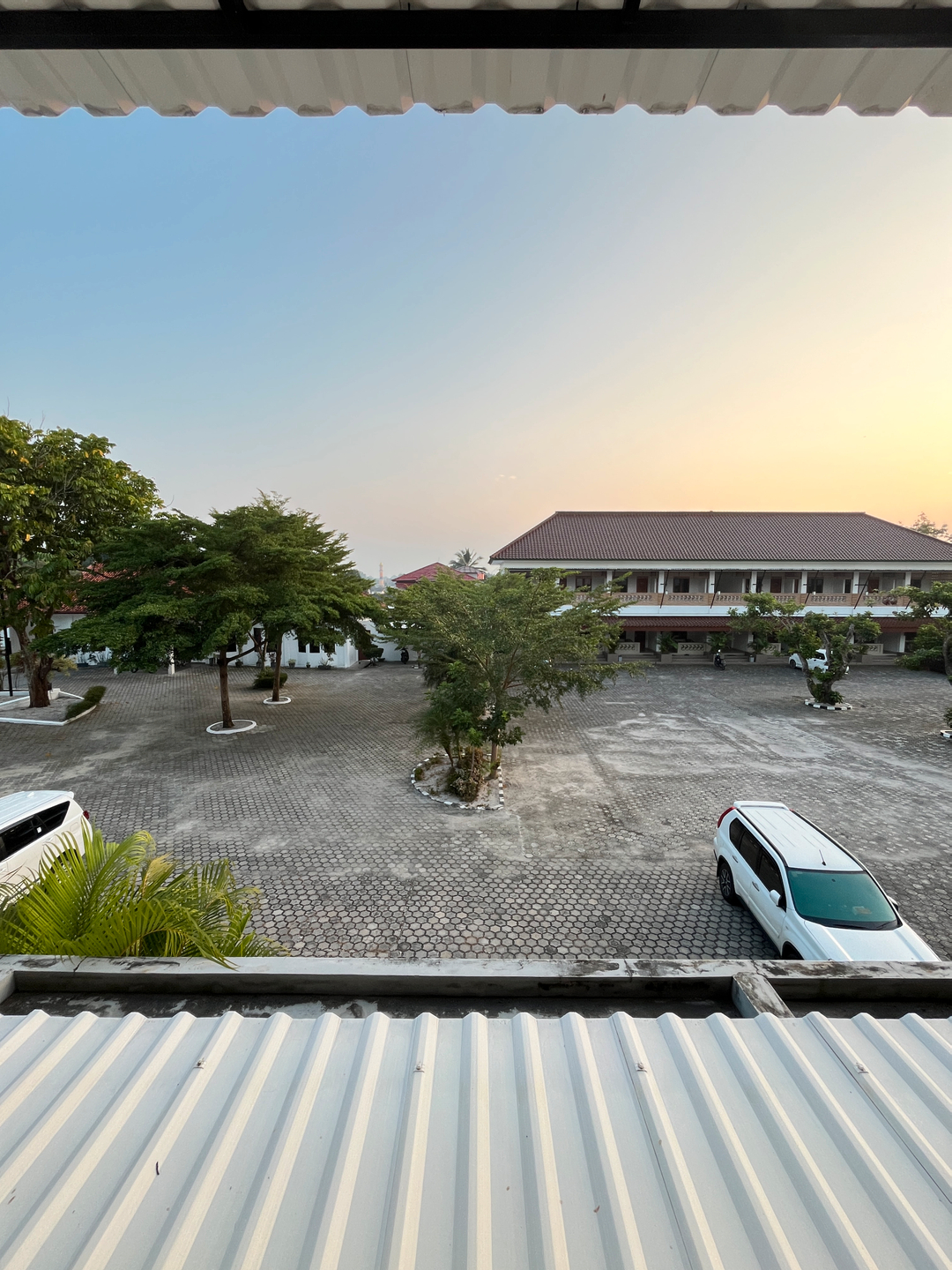 userImage-16