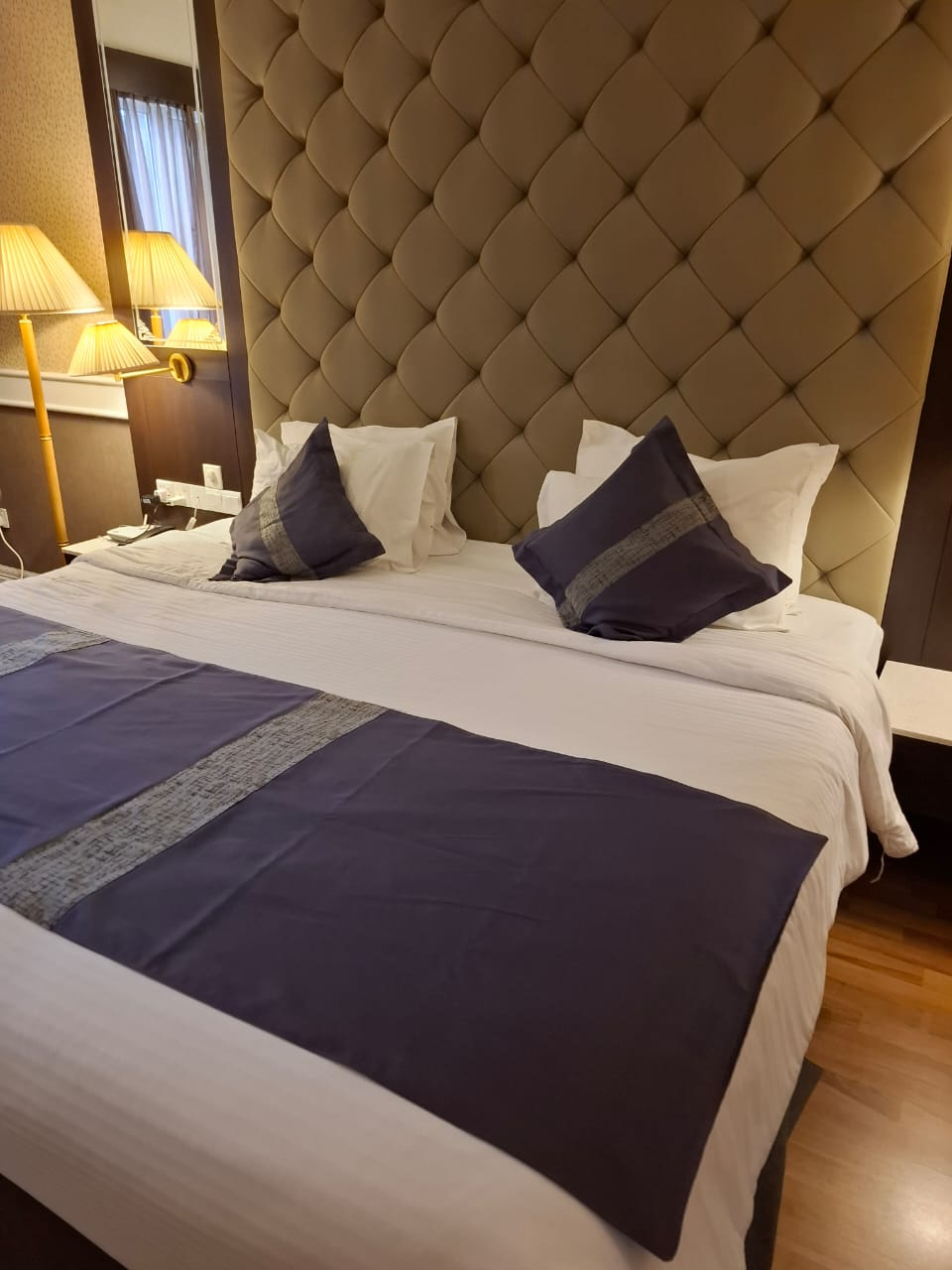 userImage-4