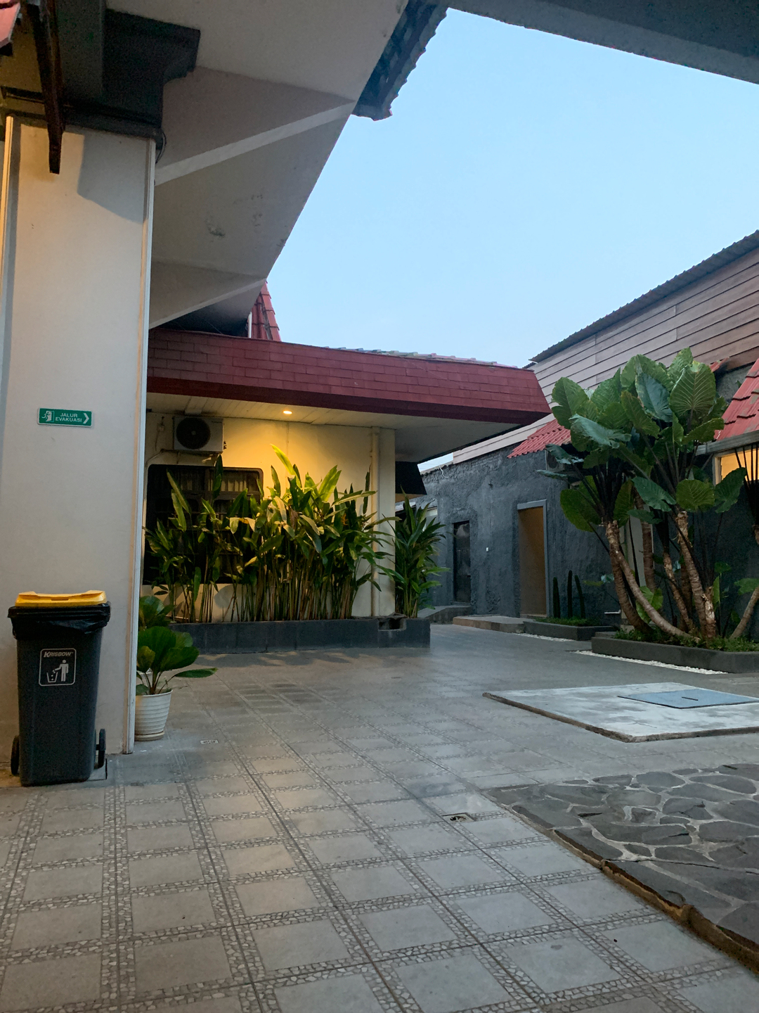 userImage-16