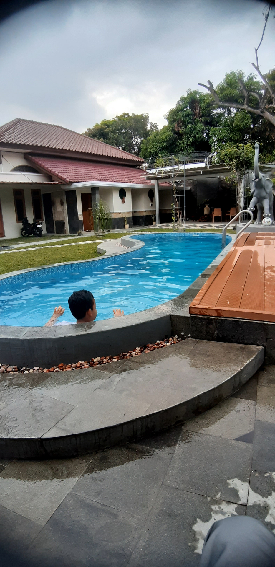 userImage-18