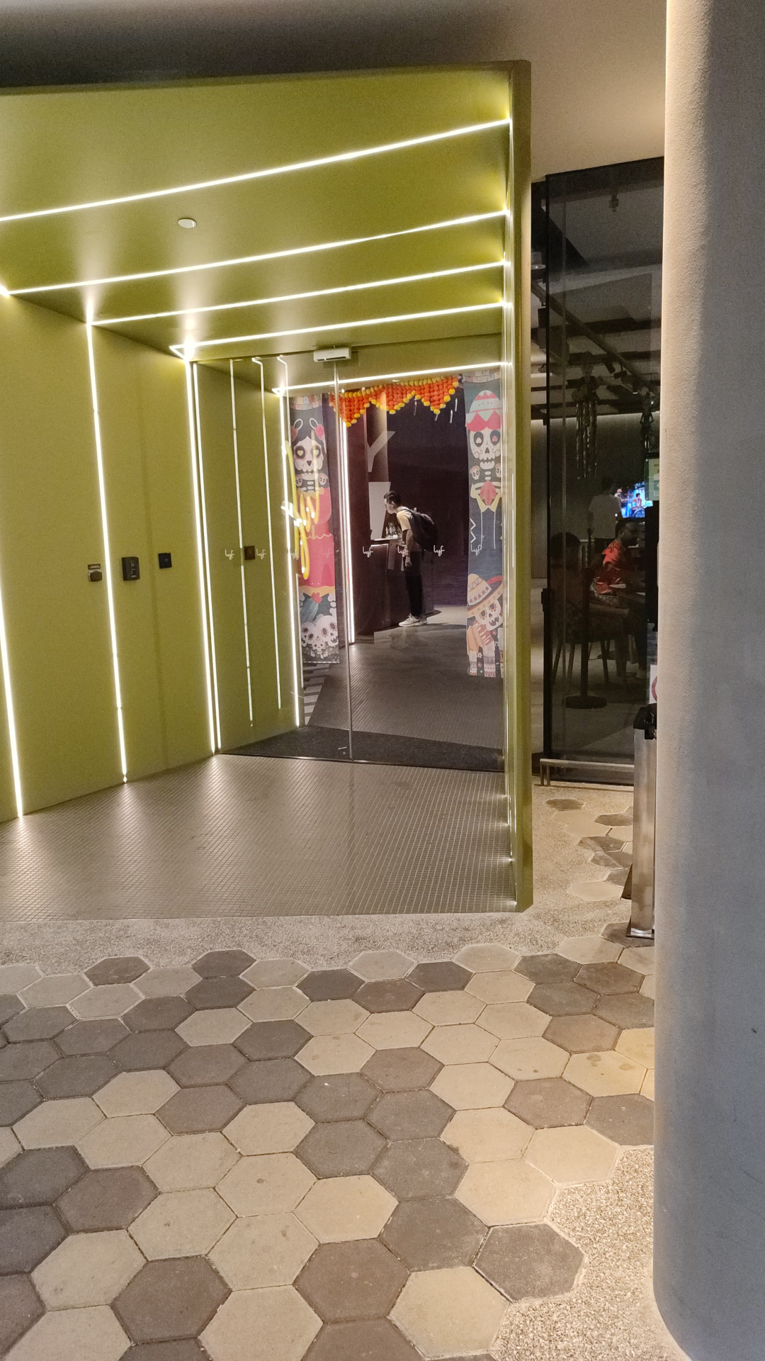 userImage-19