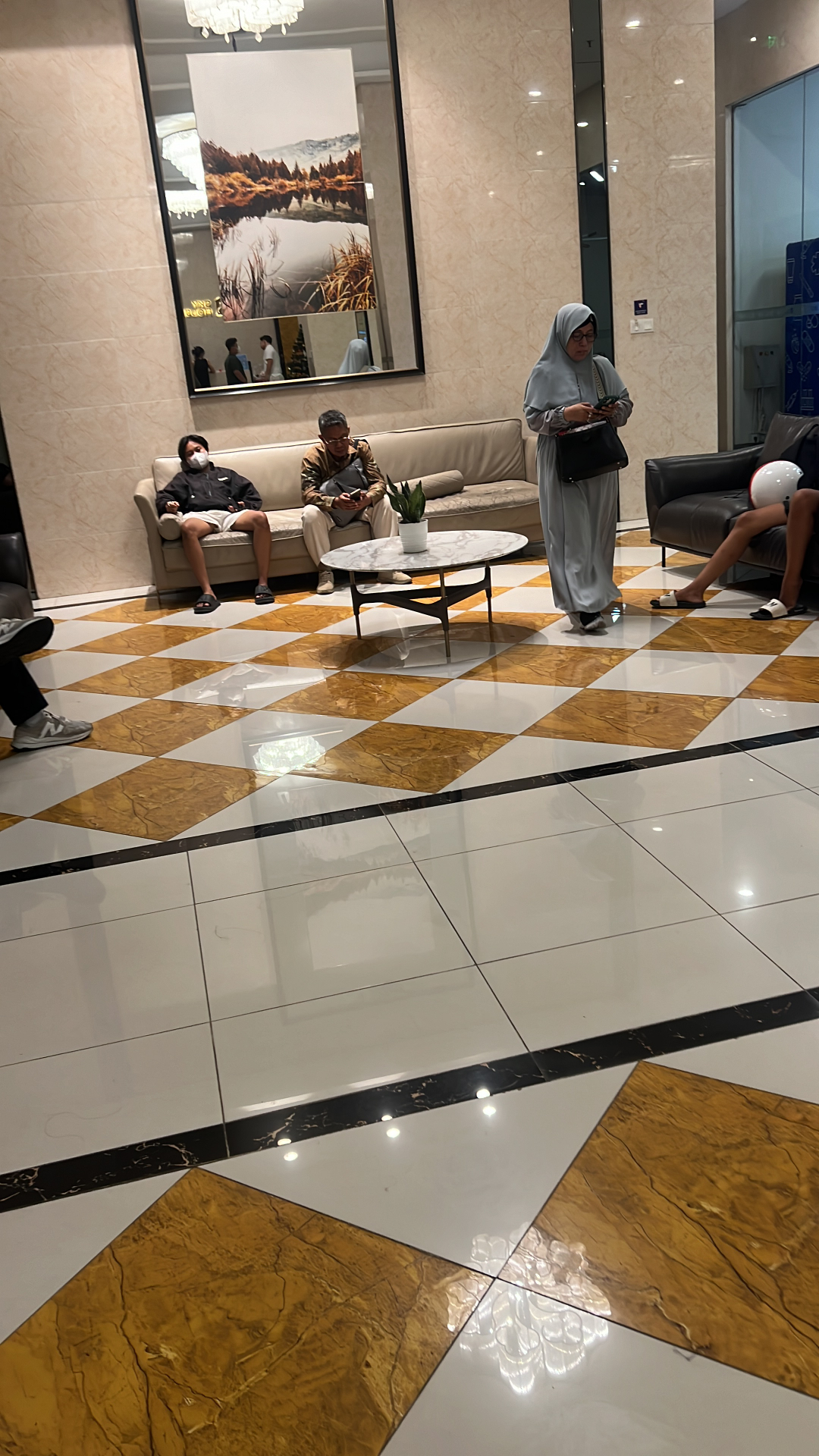 userImage-8