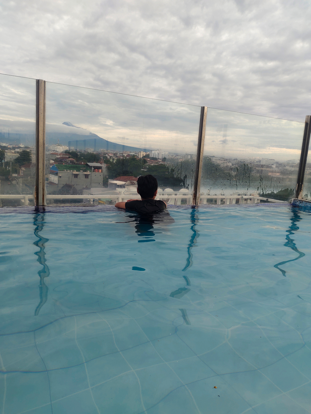 userImage-8