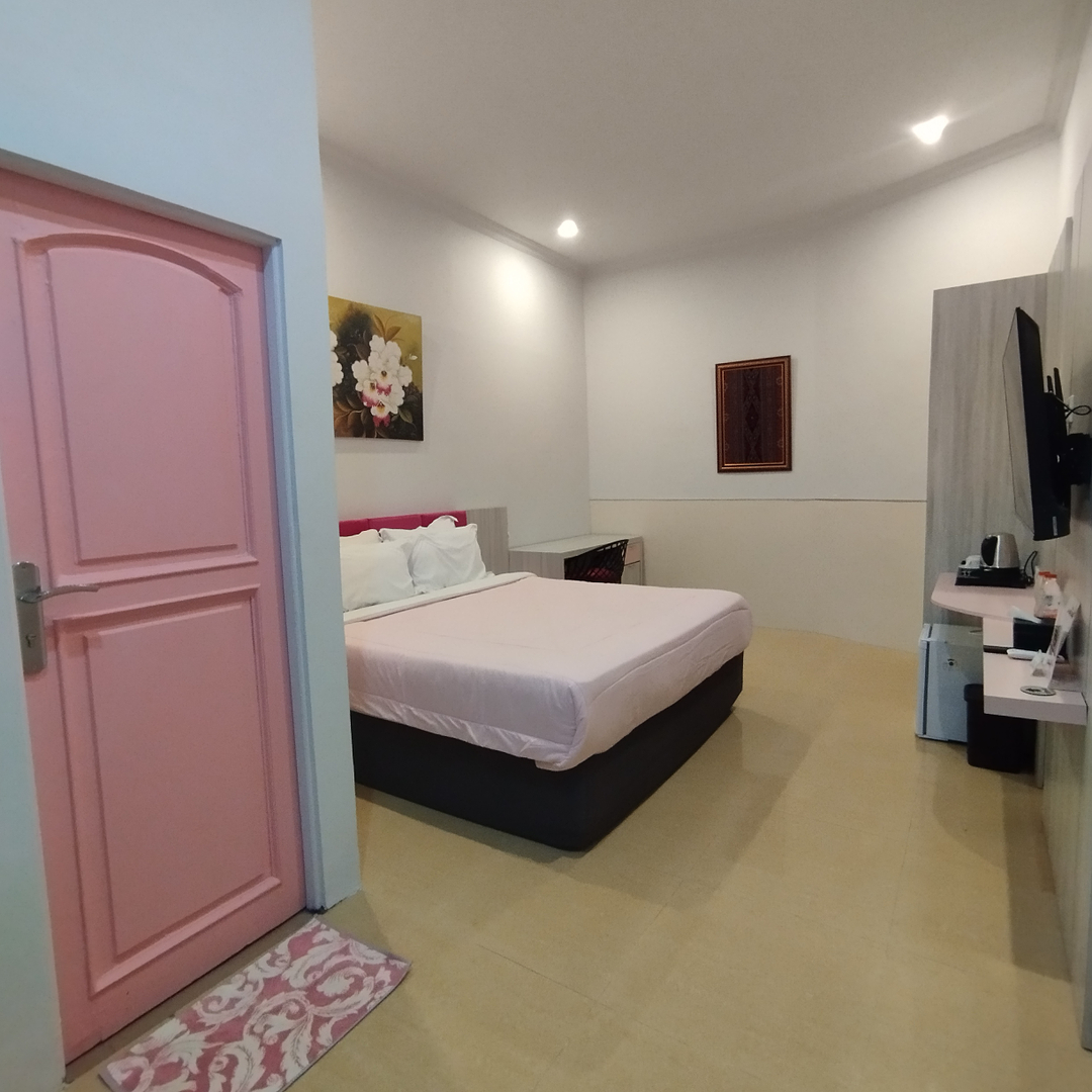 userImage-13