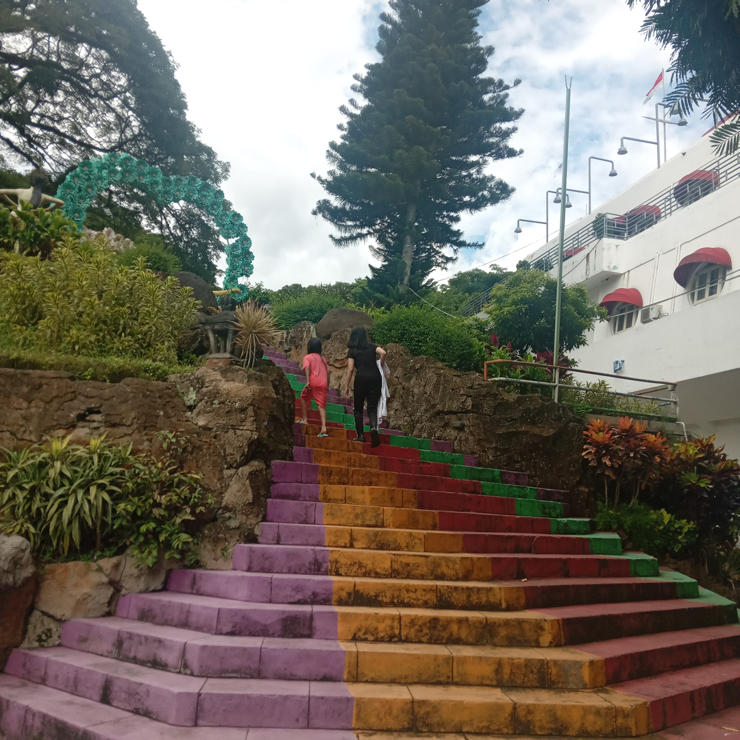 userImage-17