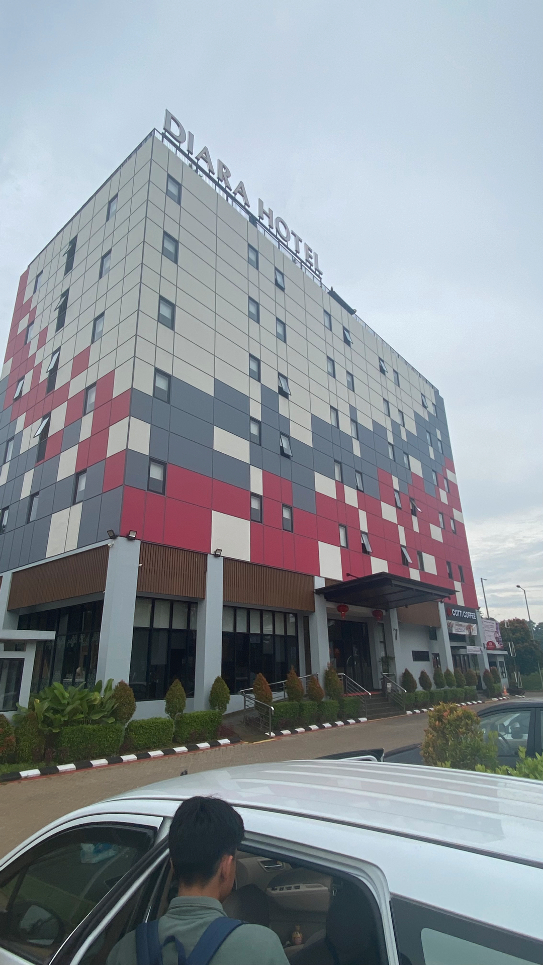 userImage-12