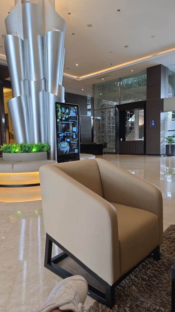 userImage-16