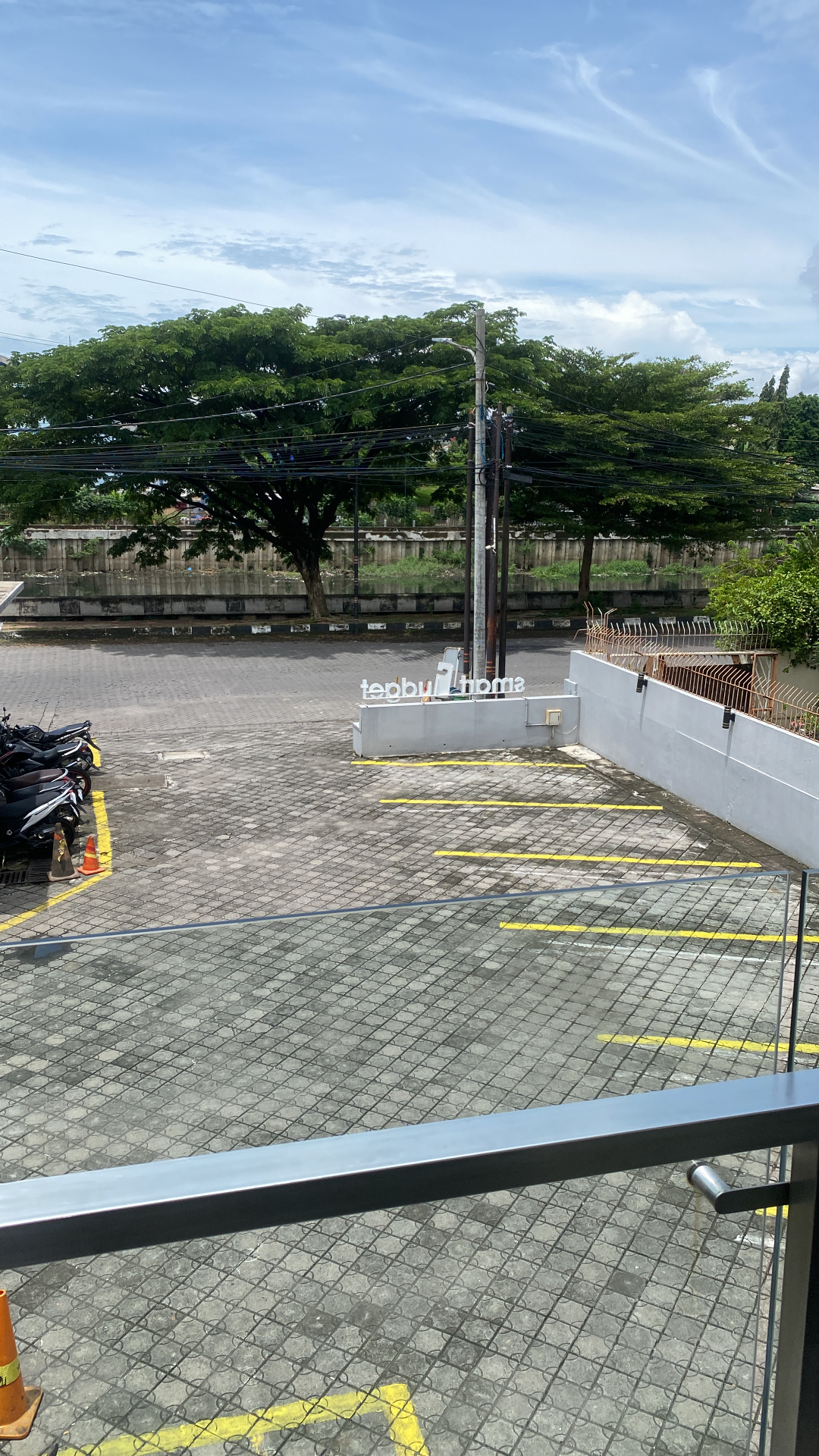 userImage-8
