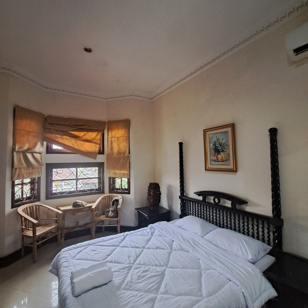 userImage-8