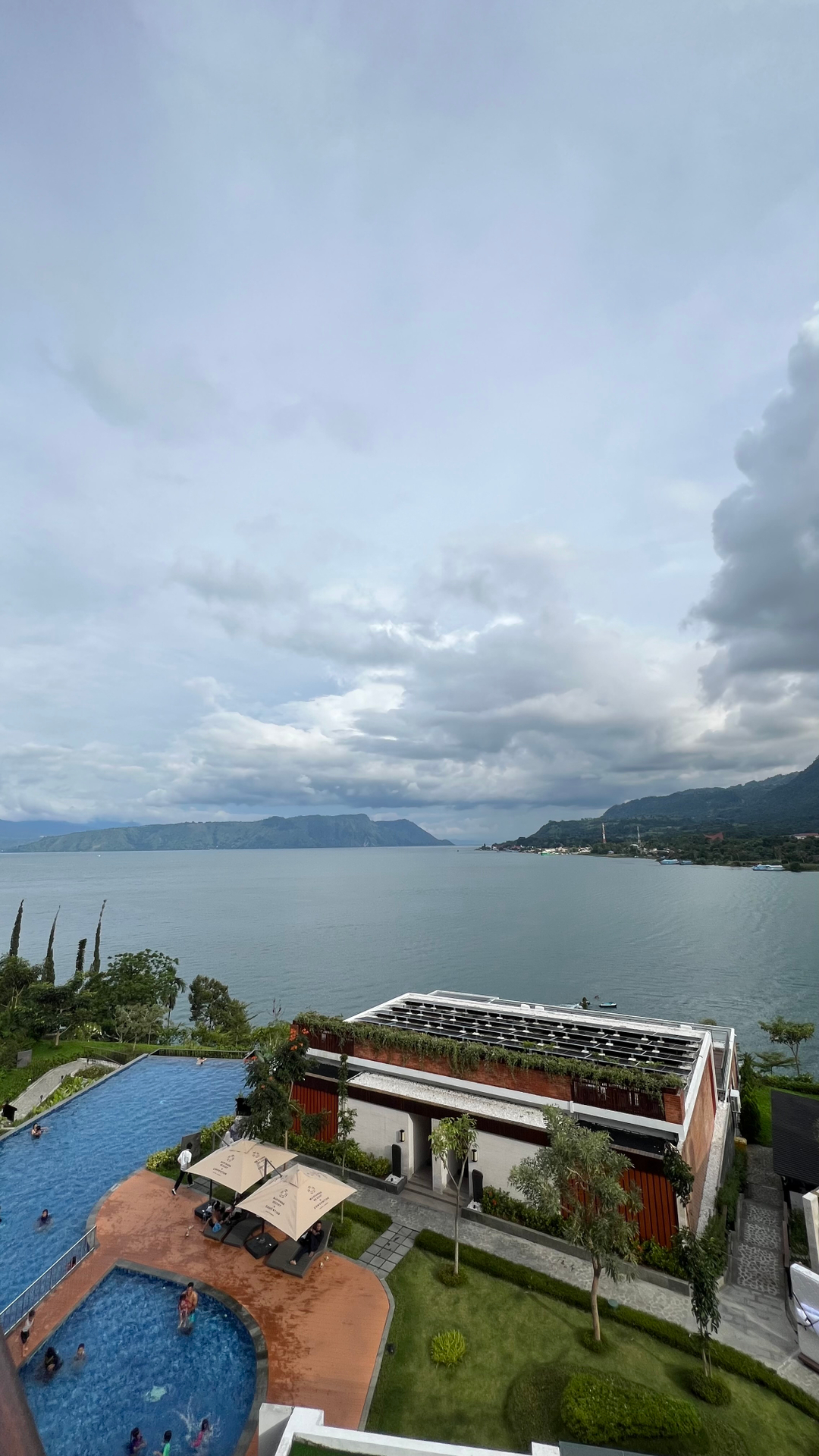 userImage-16