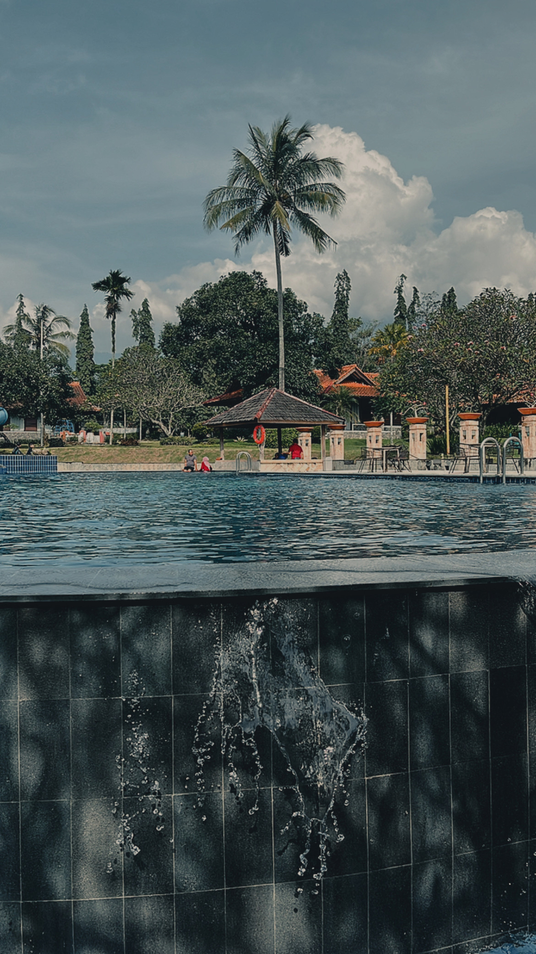 userImage-16