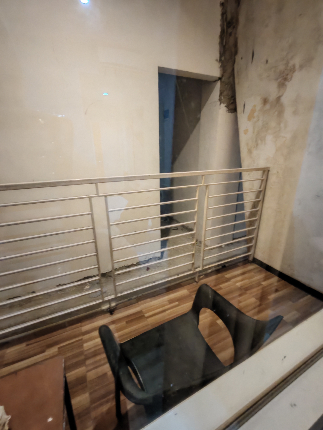 userImage-16