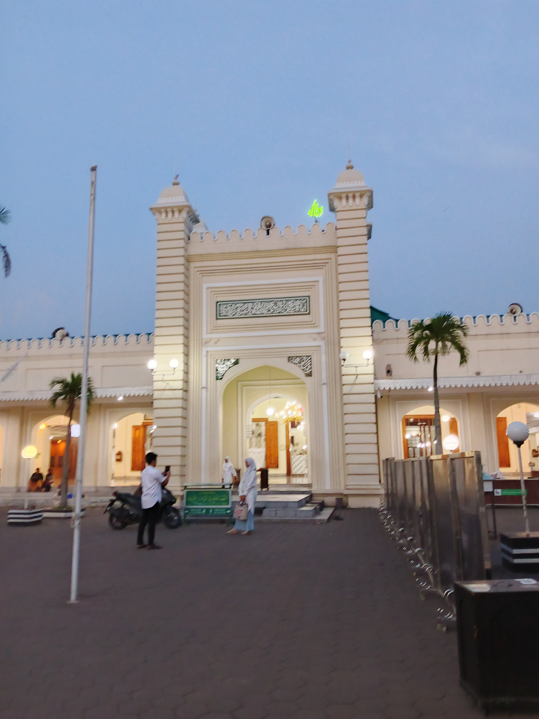 userImage-12