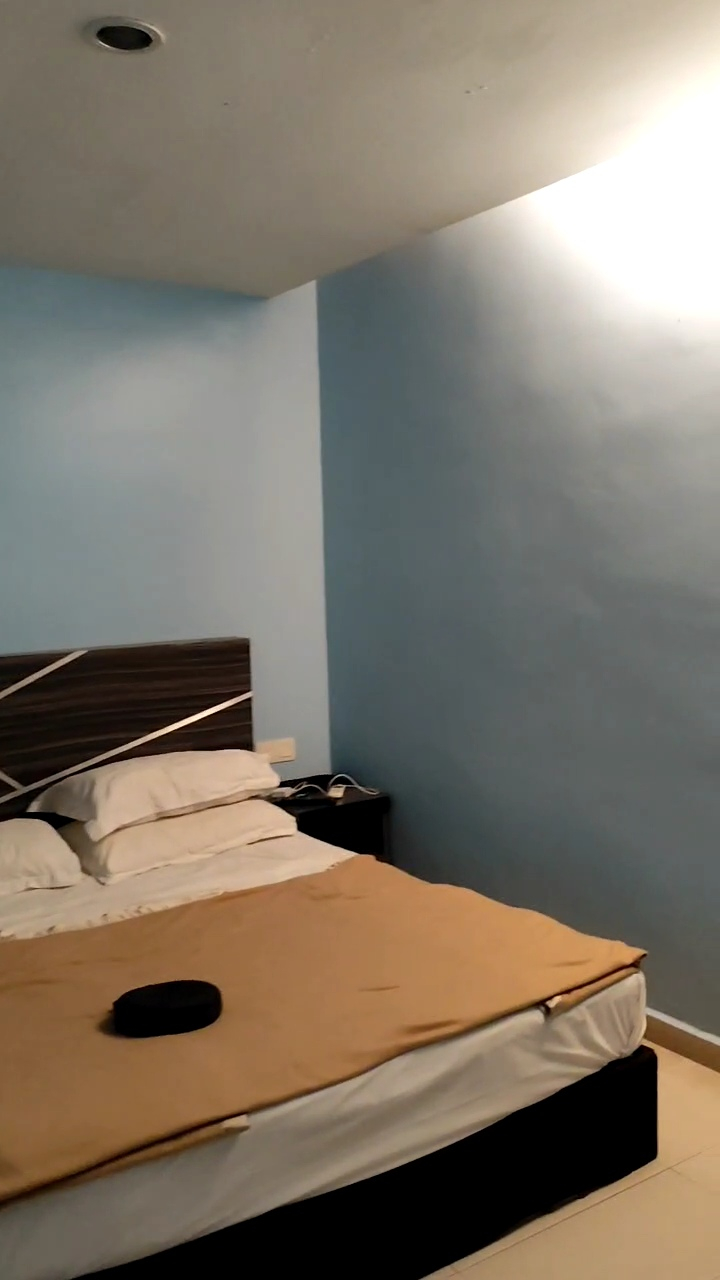 userImage-16