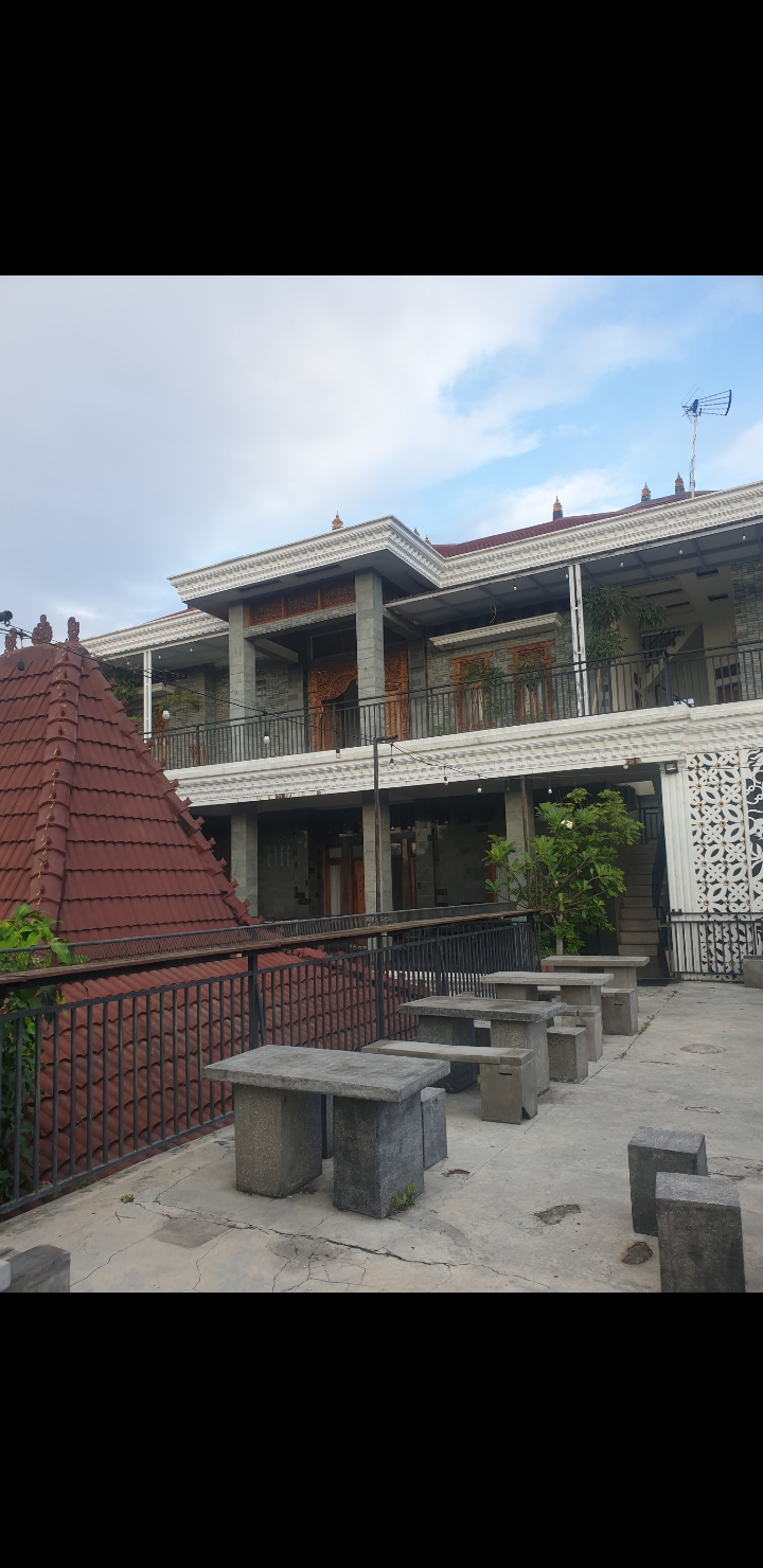 userImage-3