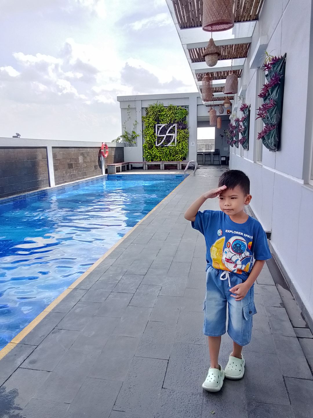 userImage-3
