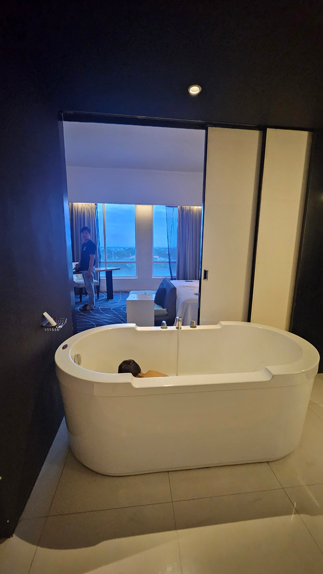 userImage-12