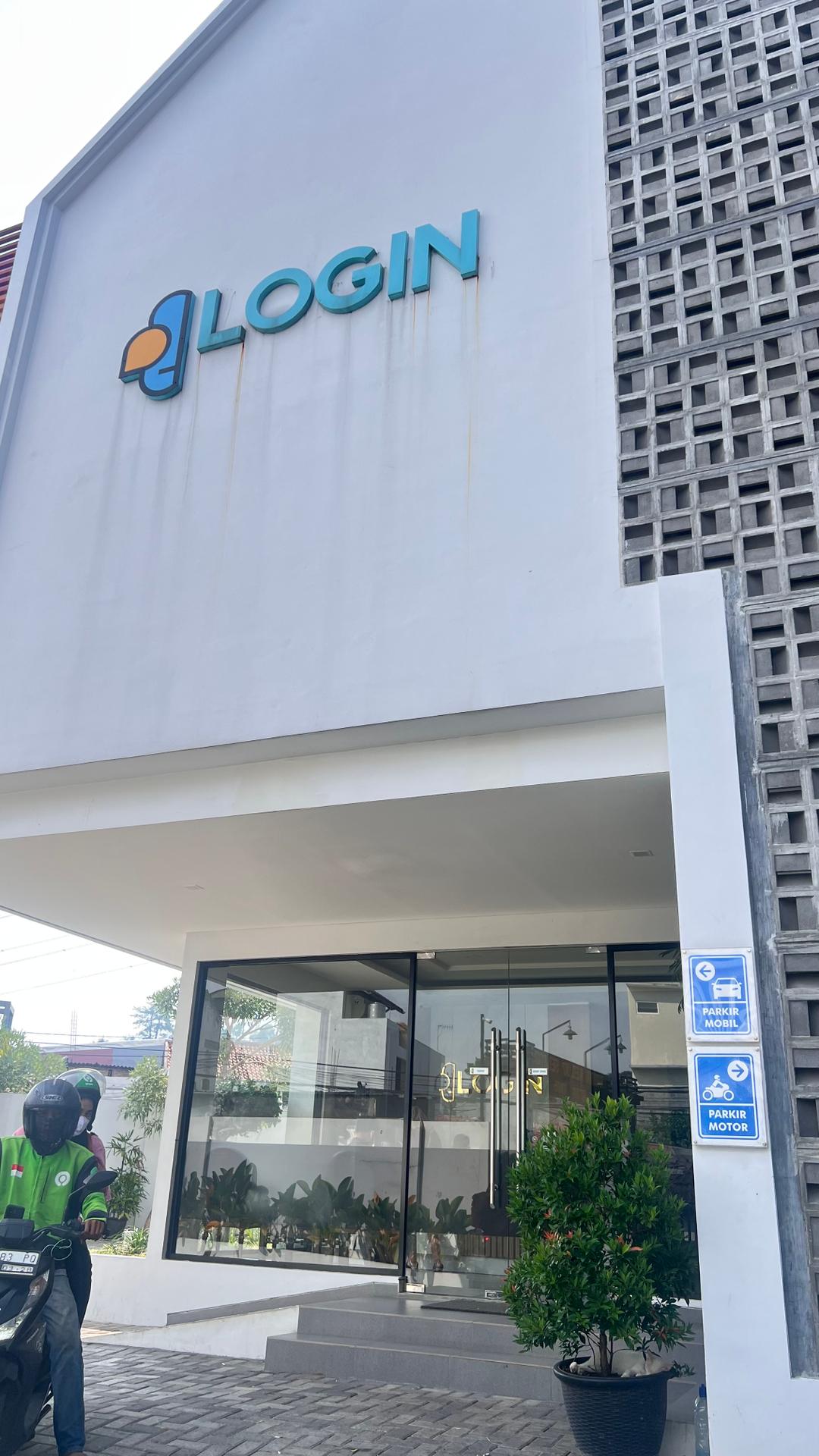 userImage-14