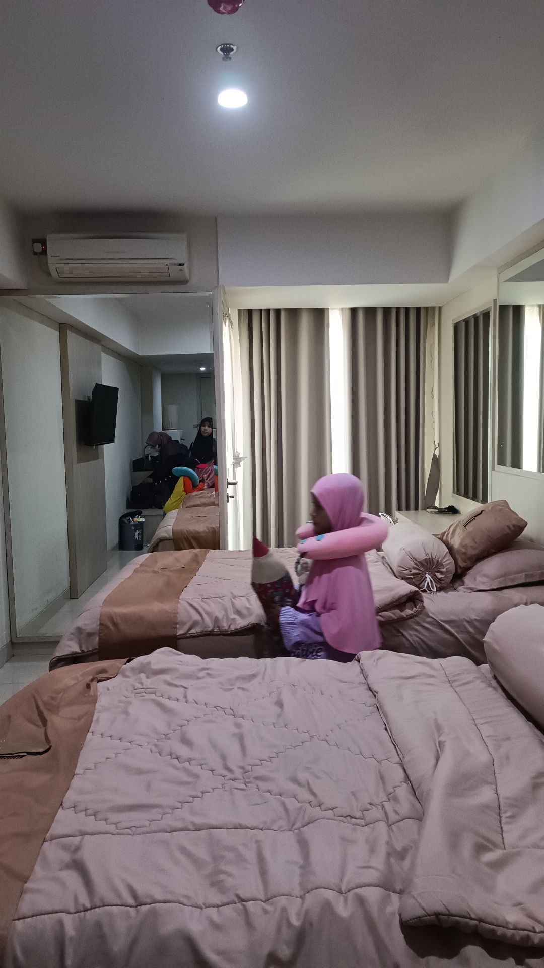 userImage-8