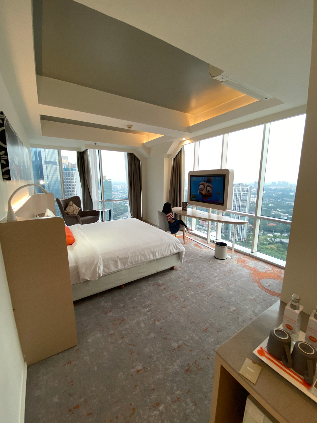 userImage-16