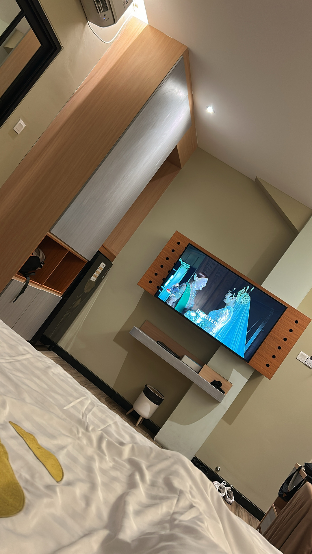 userImage-18