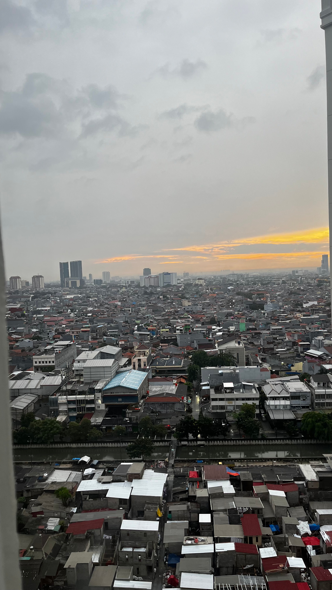 userImage-3