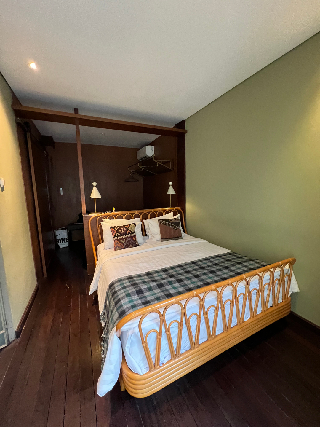 userImage-3