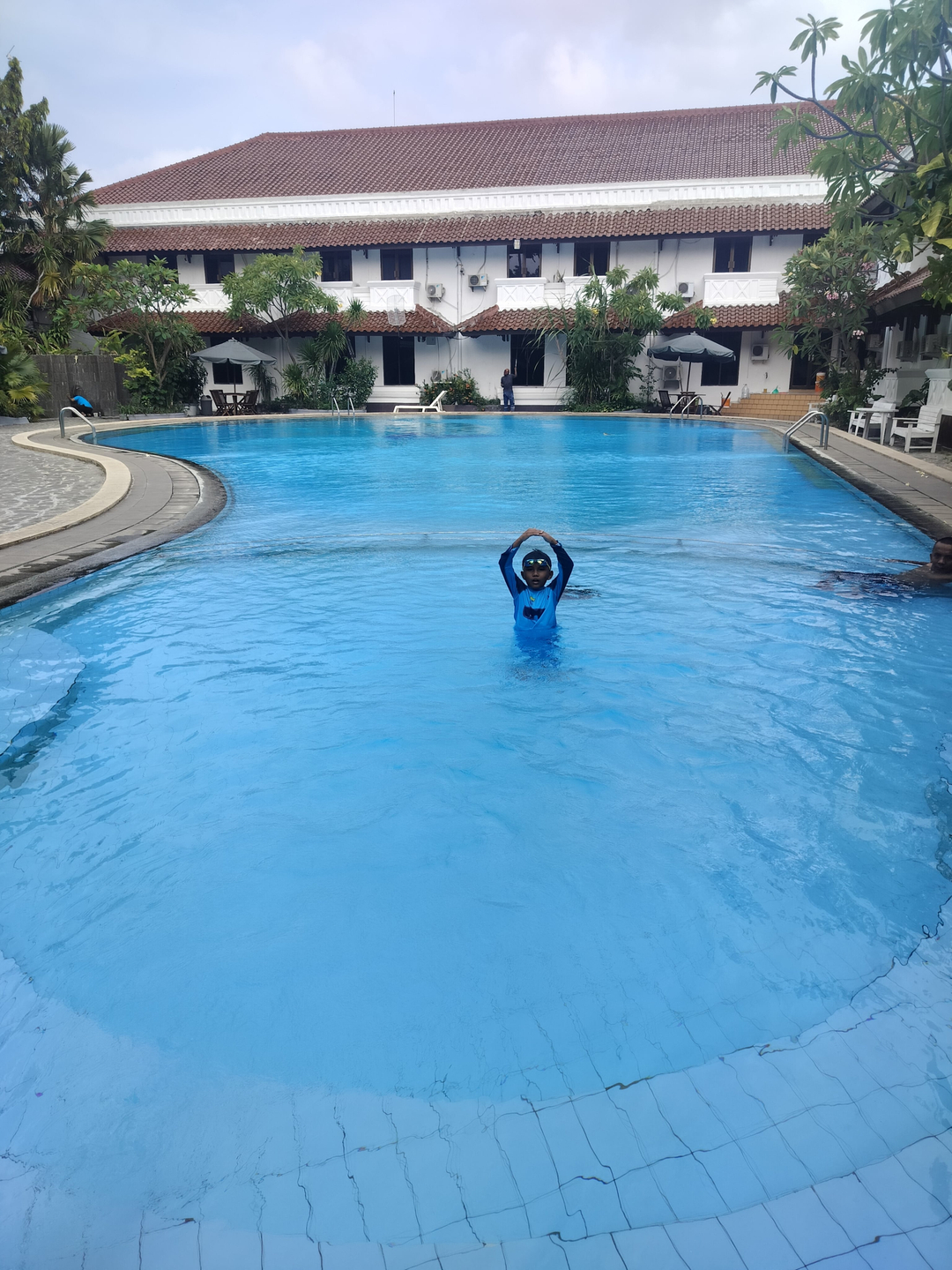 userImage-3