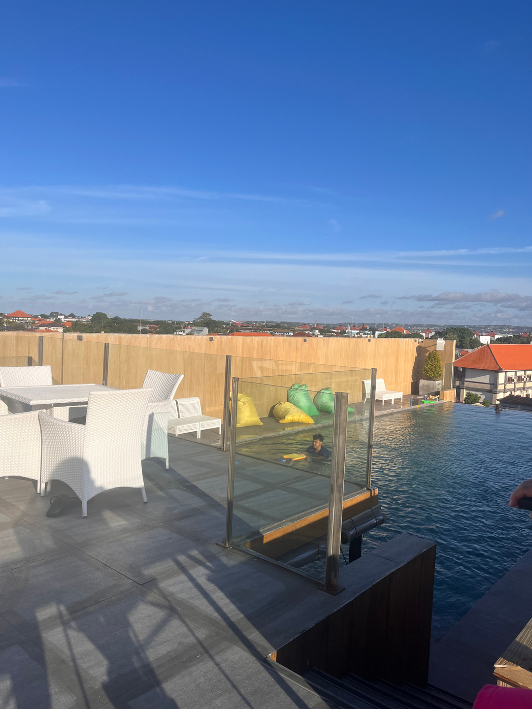 userImage-12