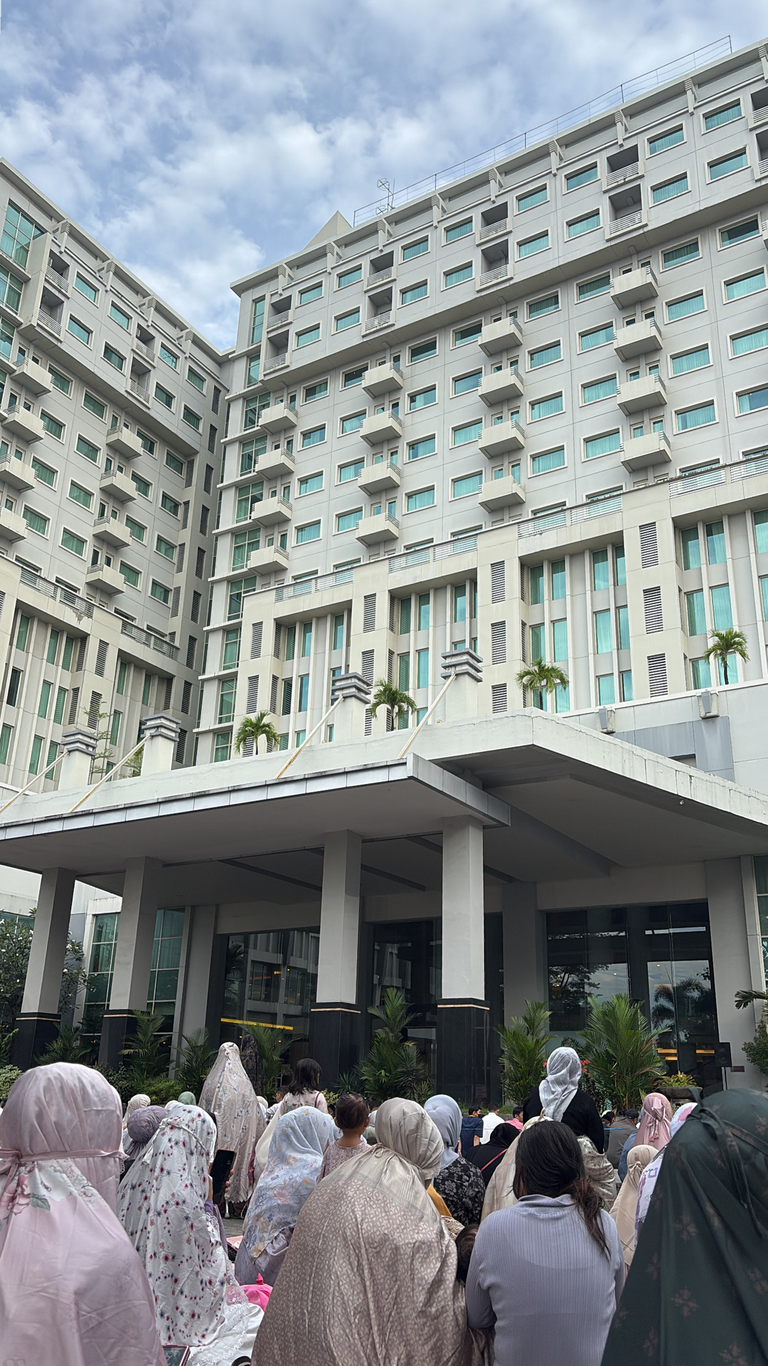 userImage-16