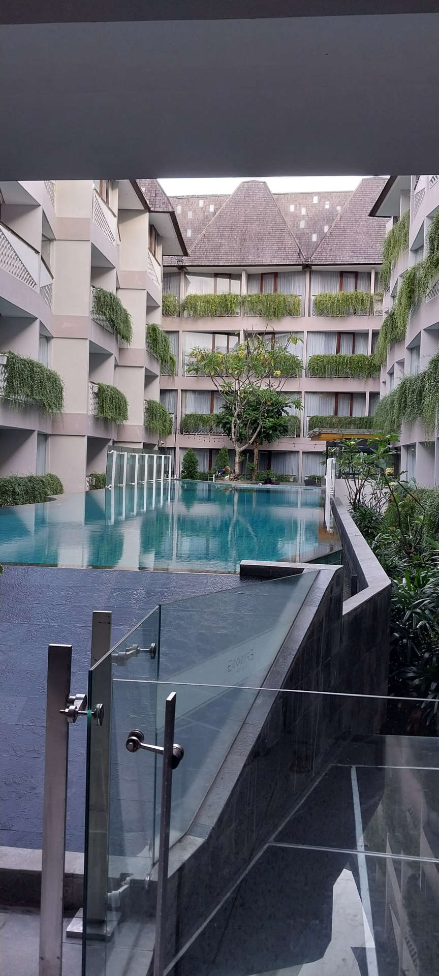 userImage-17