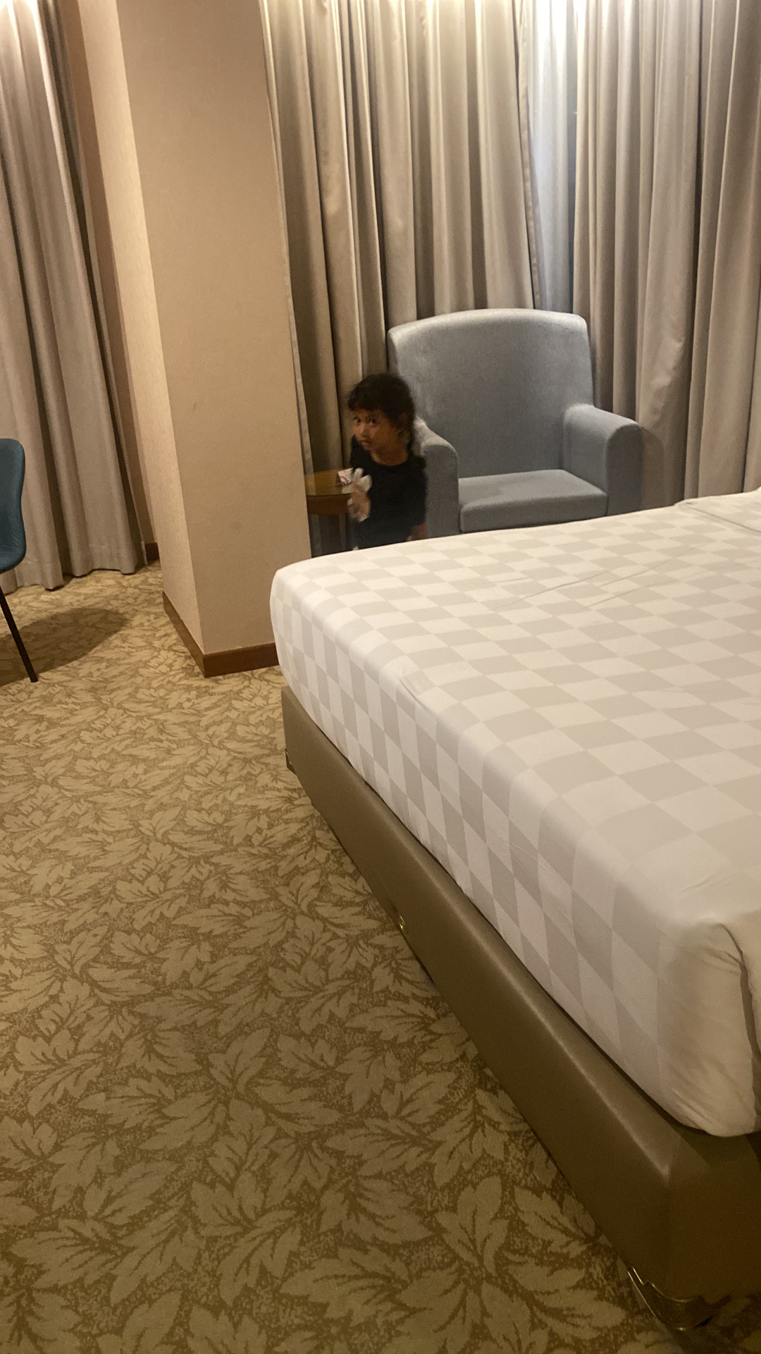 userImage-16