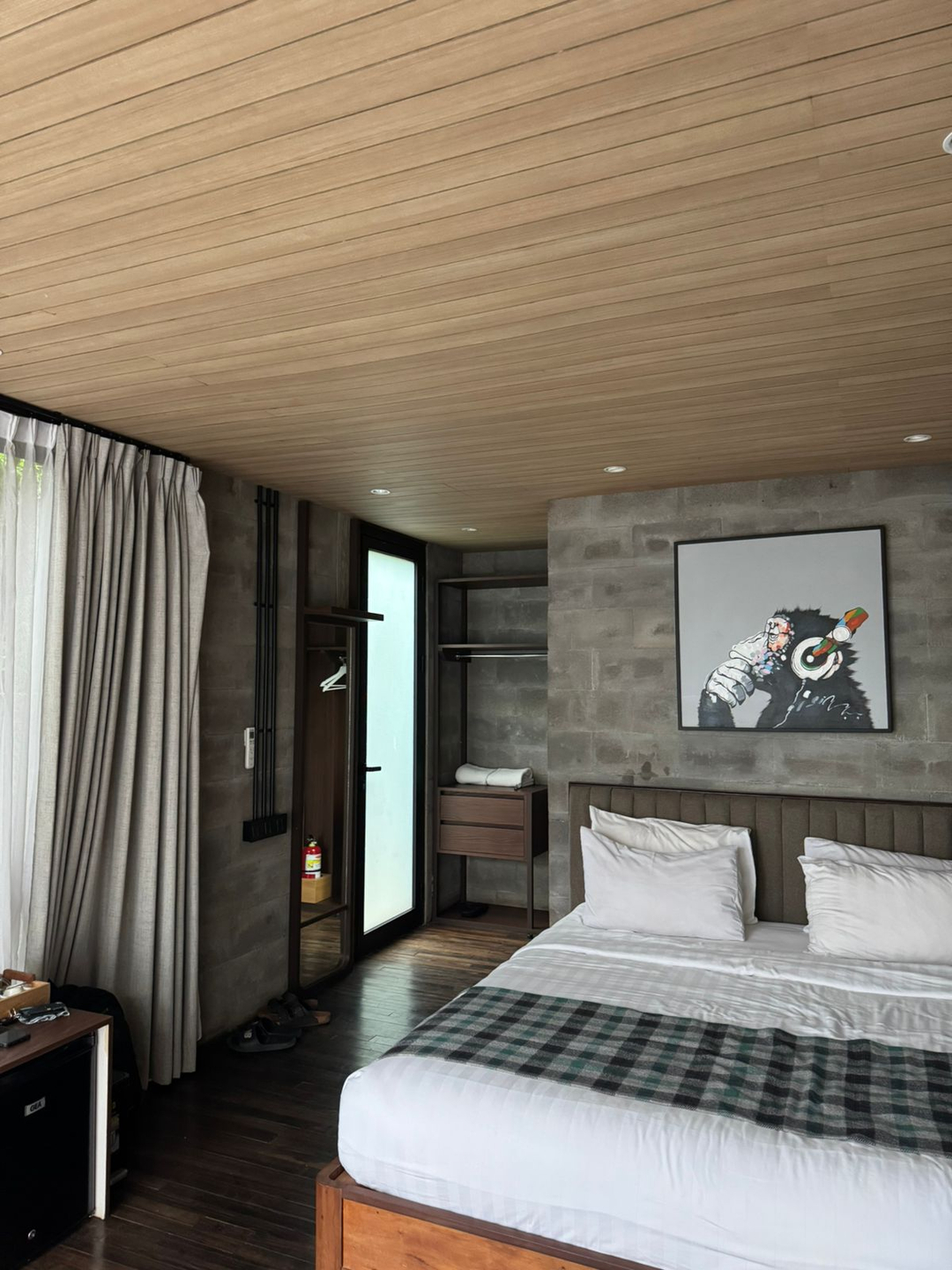 userImage-3